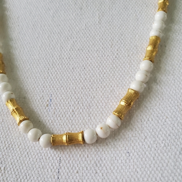 Vintage Necklace White Lucite and Gold Tone - 24" Long - Picture 2 of 5